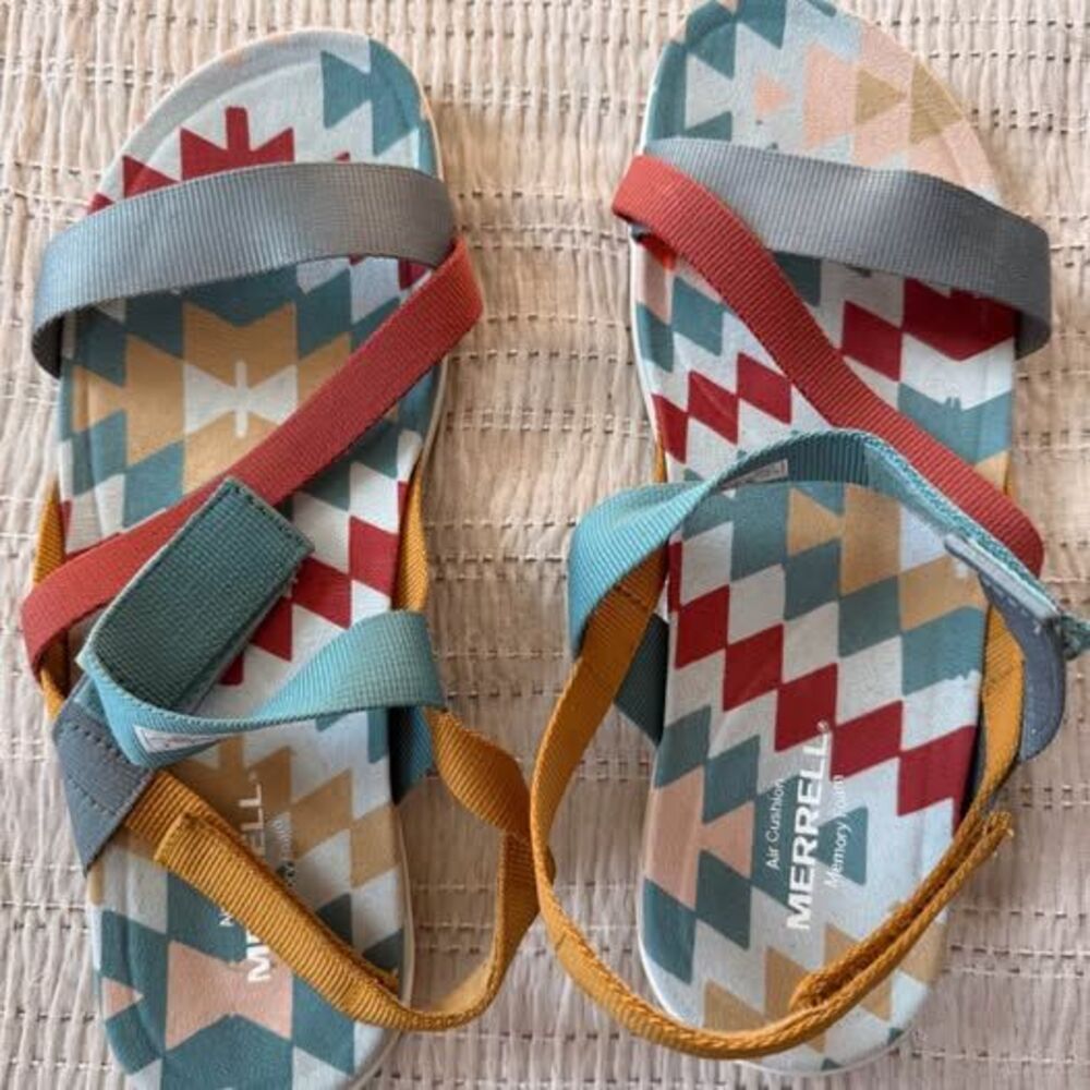 NEW Merrell District 3 Backstrap Sandals Women's Size 9 Teal Red Geometric Print
